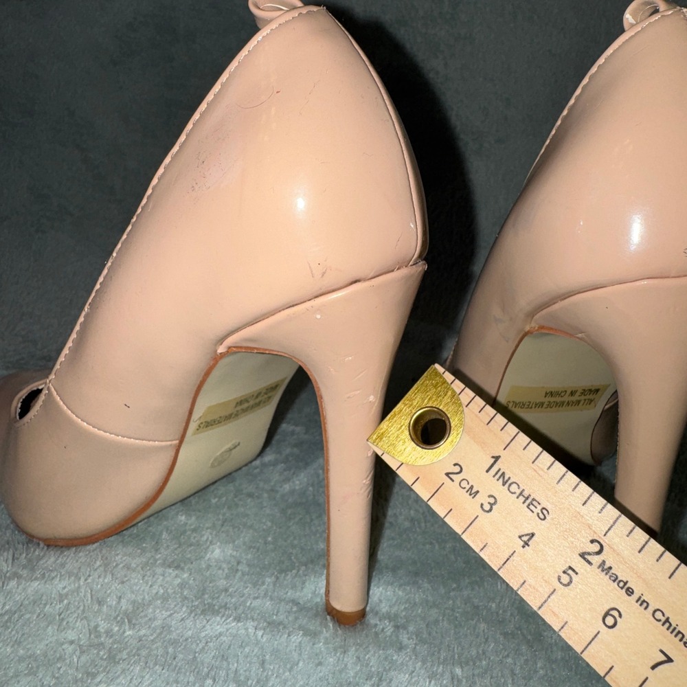Glaze Womens Pointed Toe Pump 8.5 Nude Patent Faux Leather Stiletto Heel - Picture 13 of 16
